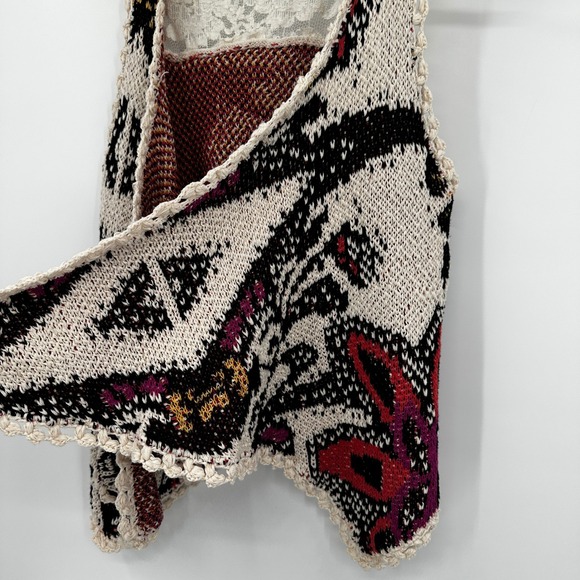 BKE Floral Lace Boho Patterned Crochet Trim Open Vest Artsy Women's Size Small - Picture 3 of 11